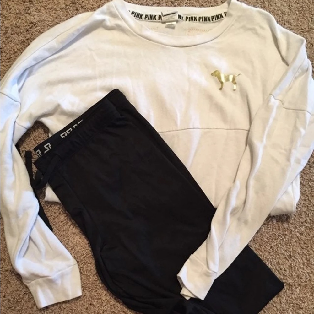 Victoria’s Secret set